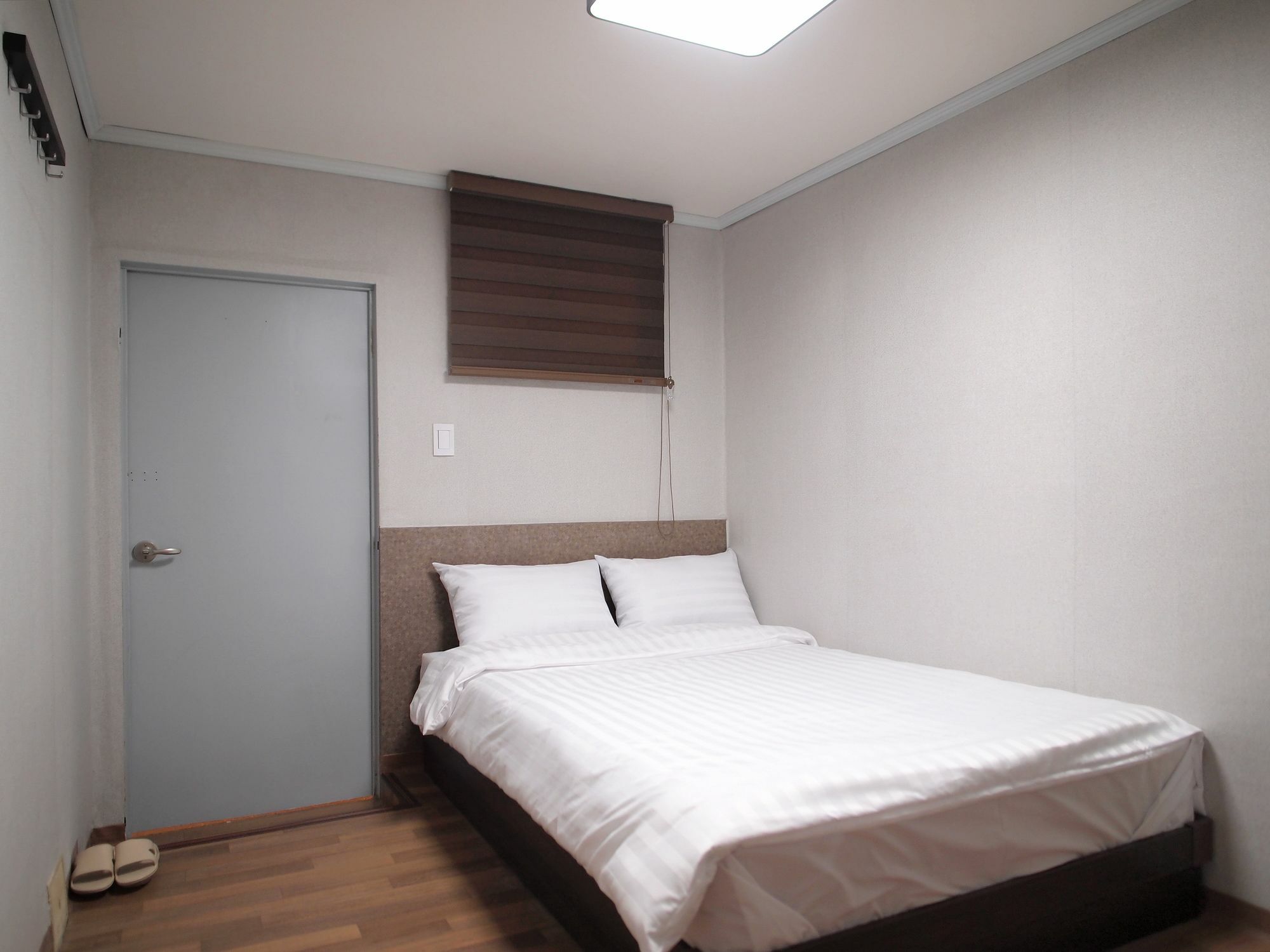Hostel Gaon Sinchon Сеул Екстер'єр фото